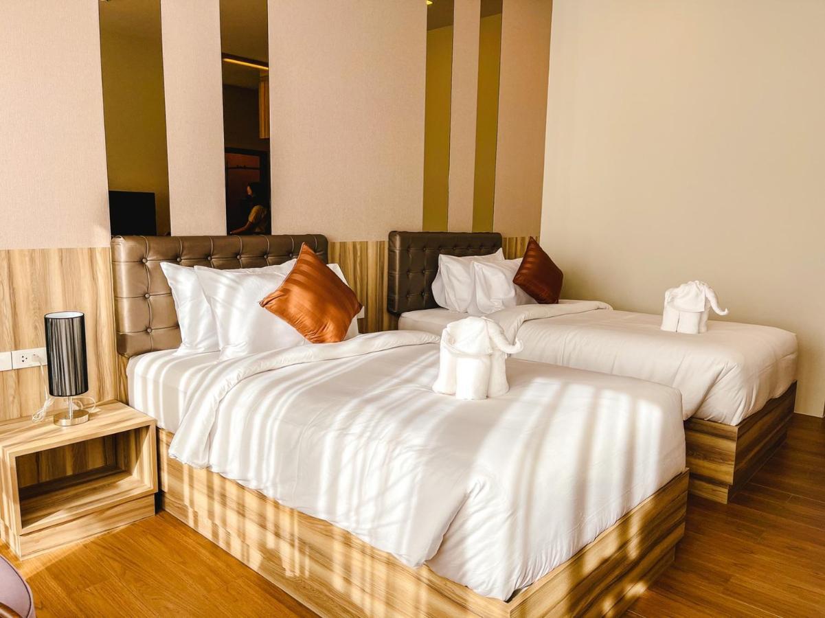 Sukruethai Hotel Chiang Mai - โรงแรมสุขฤทัย เชียงใหม่ Екстер'єр фото